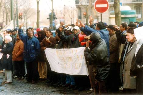 sans-papiers en manifestation